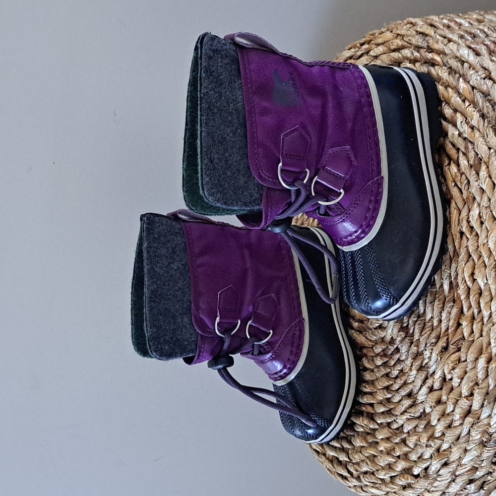 Sorel Youth Pac Purple Nylon Waterproof/Insulated Winter/Snow Boots Size 10 - Picture 2 of 11